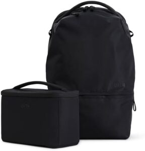 Capture your adventure with the Urth Arkose 20L Modular Camera Backpack, designed for DSLR cameras, lenses, and laptops. Weatherproof and recycled, this backpack is a must-have for photographers on-the-go!