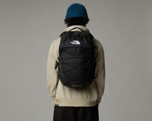 Hike in comfort with The North Face Unisex Adult's Borealis Backpack, featuring multiple compartments and pockets for organized storage. Enjoy the perfect blend of style and functionality!