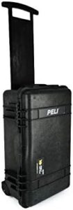 Protect your laptop with the PELI 1510LOC case featuring a detachable sleeve and accessories pouch. Watertight IP67 protection for daily use, made in US, black.