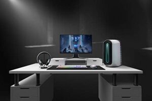 Experience fast-paced gaming with Alienware's 510K Low-Profile RGB Mechanical Gaming Keyboard, featuring Lunar Light keys and customizable backlighting for a unique gaming experience.