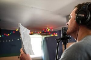 Capture studio-grade sound with the Shure PGA27-LC cardioid condenser microphone. Ideal for vocals, instruments, and podcasting. Includes shock-mount and carrying case, no cable required.