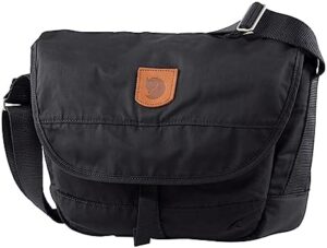 Discover the Fjällräven Unisex Greenland Shoulder Bag, a compact and stylish companion for outdoor adventures. Features water-resistant fabric, multiple pockets, and adjustable shoulder straps. Perfect for travel or daily use.